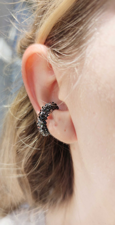 Nausznica "Crystal" Czarny Joanna Muzyka Studio