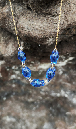 Niebieski naszyjnik kropla "Lumea"
